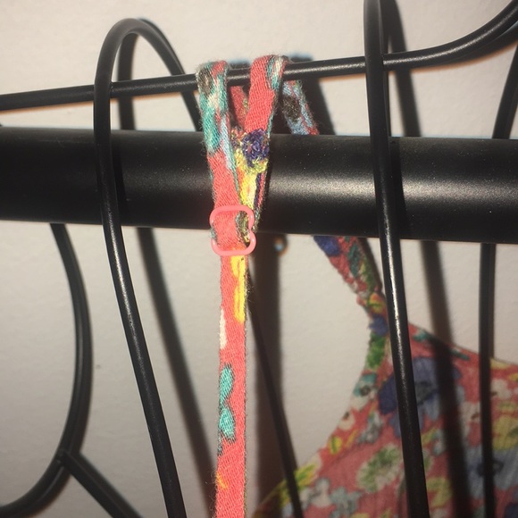 Cute Peek-A-Boo Back Floral Mini Dress - Picture 7 of 7